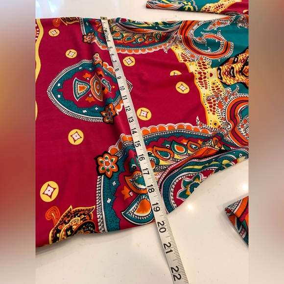 White Mark Women's Long Sleeve V-Neck Patterned Dress Size Medium - Picture 4 of 8